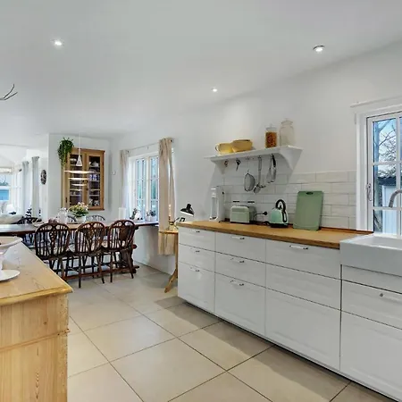 Nice In With Wifi And 2 Bedrooms Slagelse