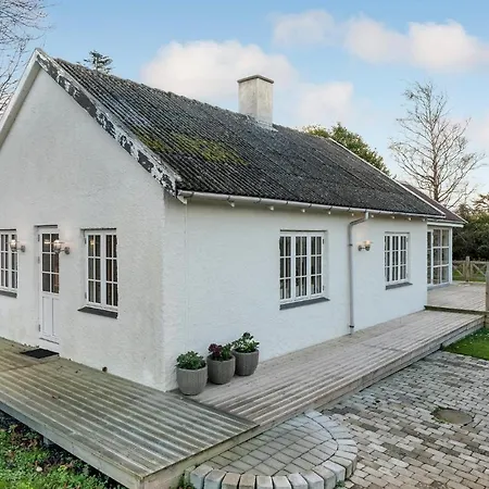 Nice In With Wifi And 2 Bedrooms Slagelse